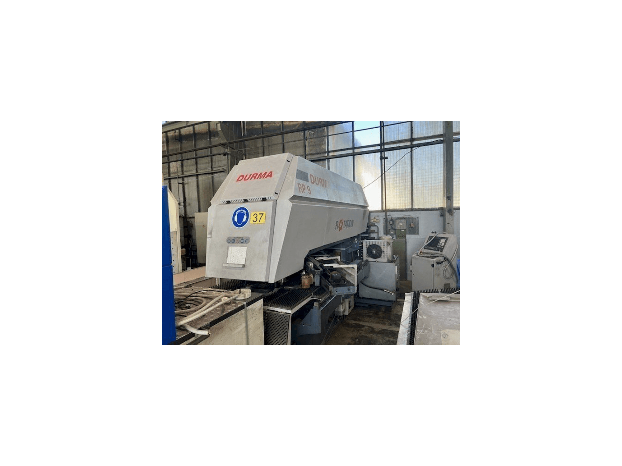 Prikaz stroja Durma RP9 1250x20 sprijeda