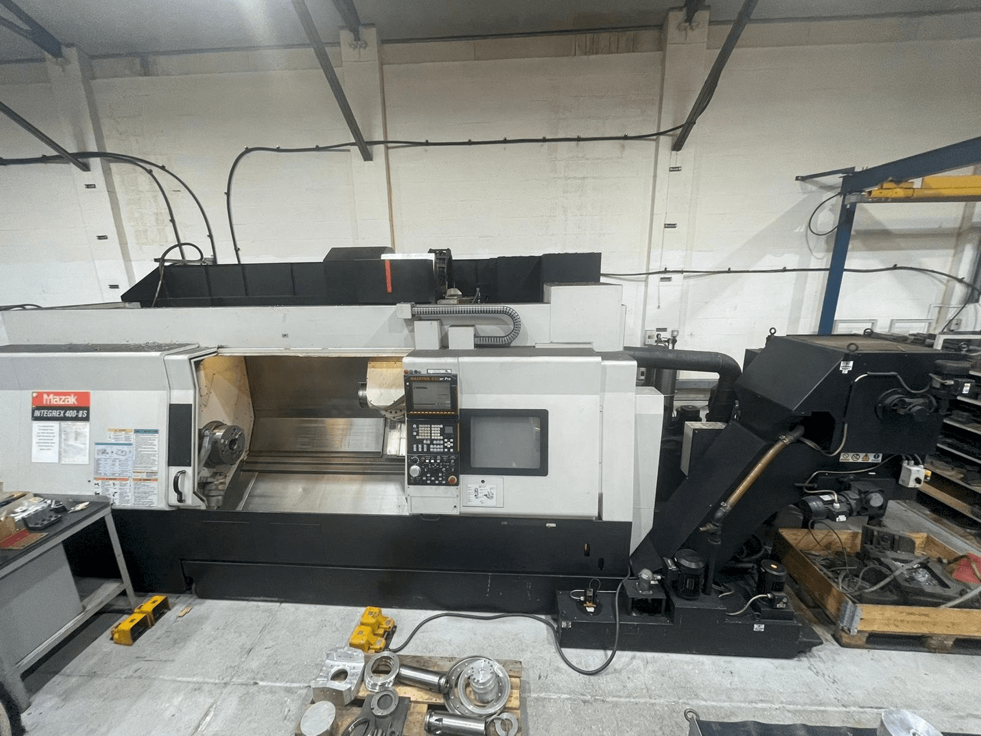 Prikaz stroja Mazak Integrex 400 III-S sprijeda