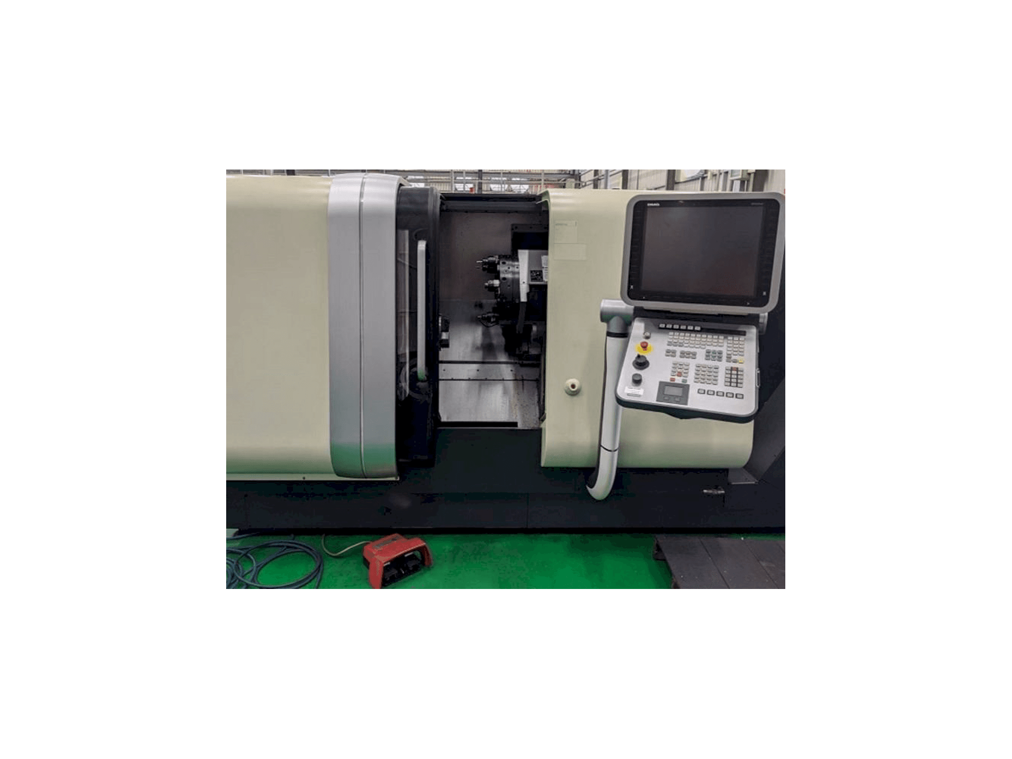 Prikaz stroja Gildemeister CTX Alpha 300 sprijeda