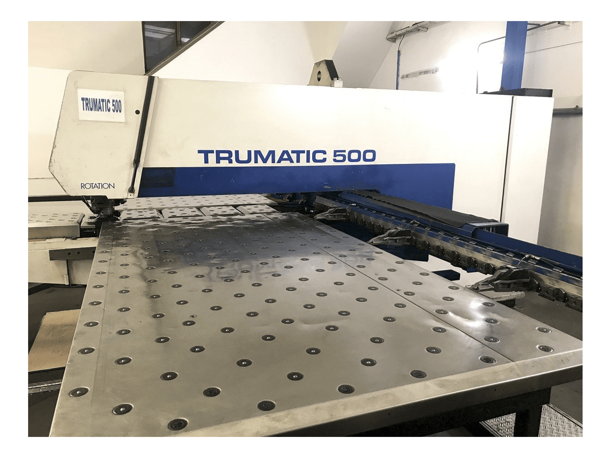 Prikaz stroja Trumpf Trumatic 500R sprijeda