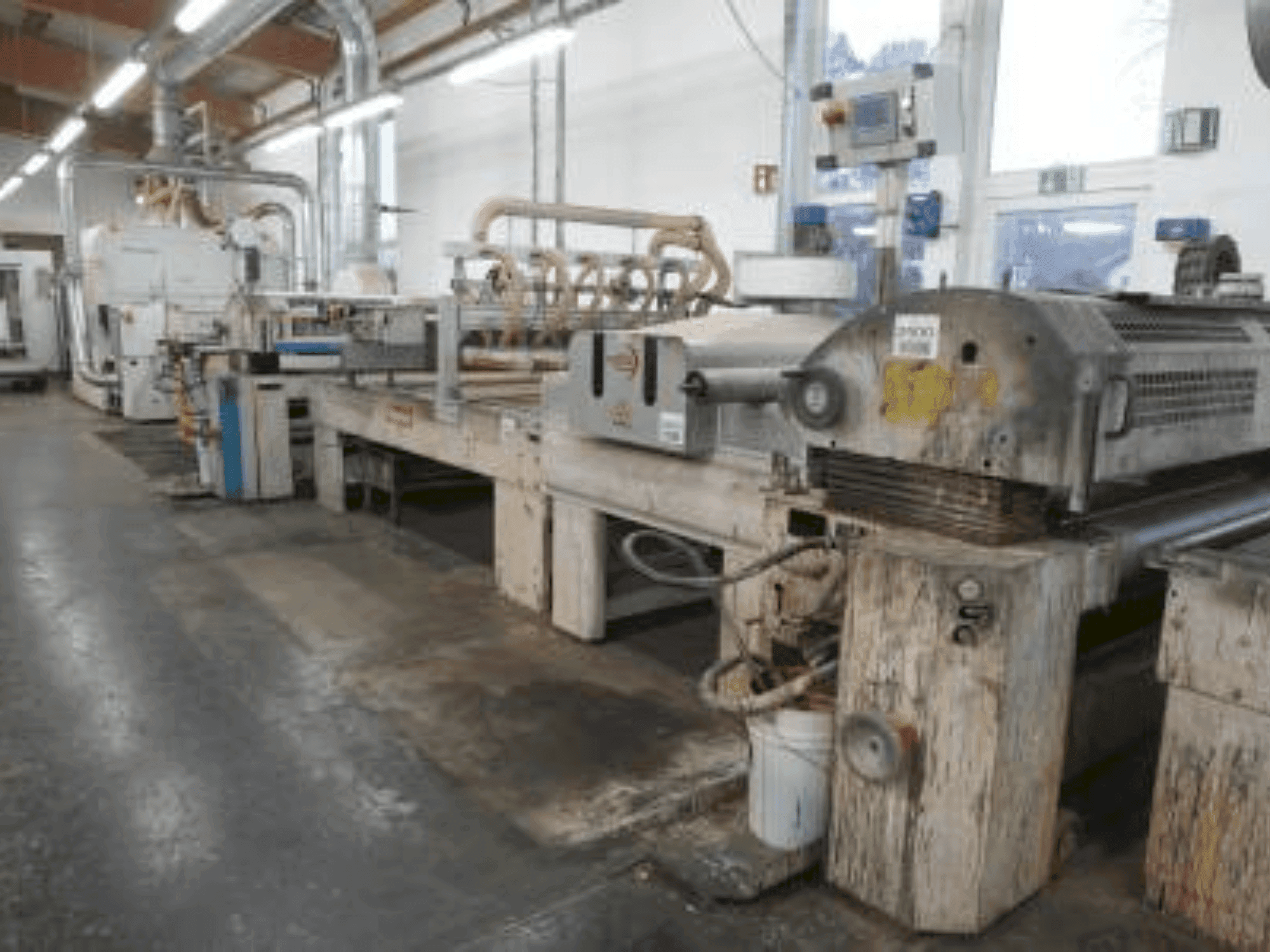 Prikaz stroja HEESEMANN HEESEMANN BÜRKLE (2001) sprijeda