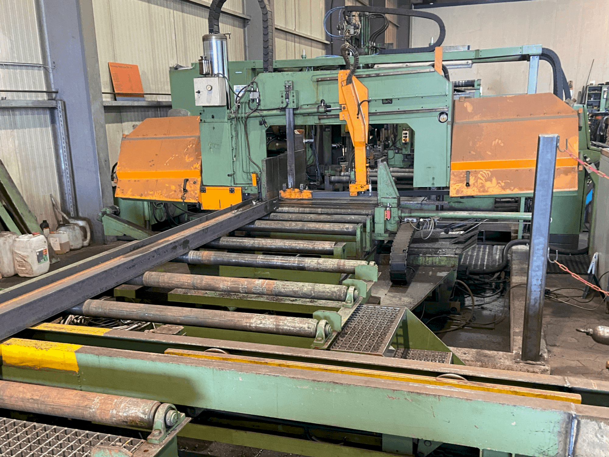 Prikaz stroja MEBA 560 DG-1000 + PEDDINGHAUS TDK 1000 /9P sprijeda