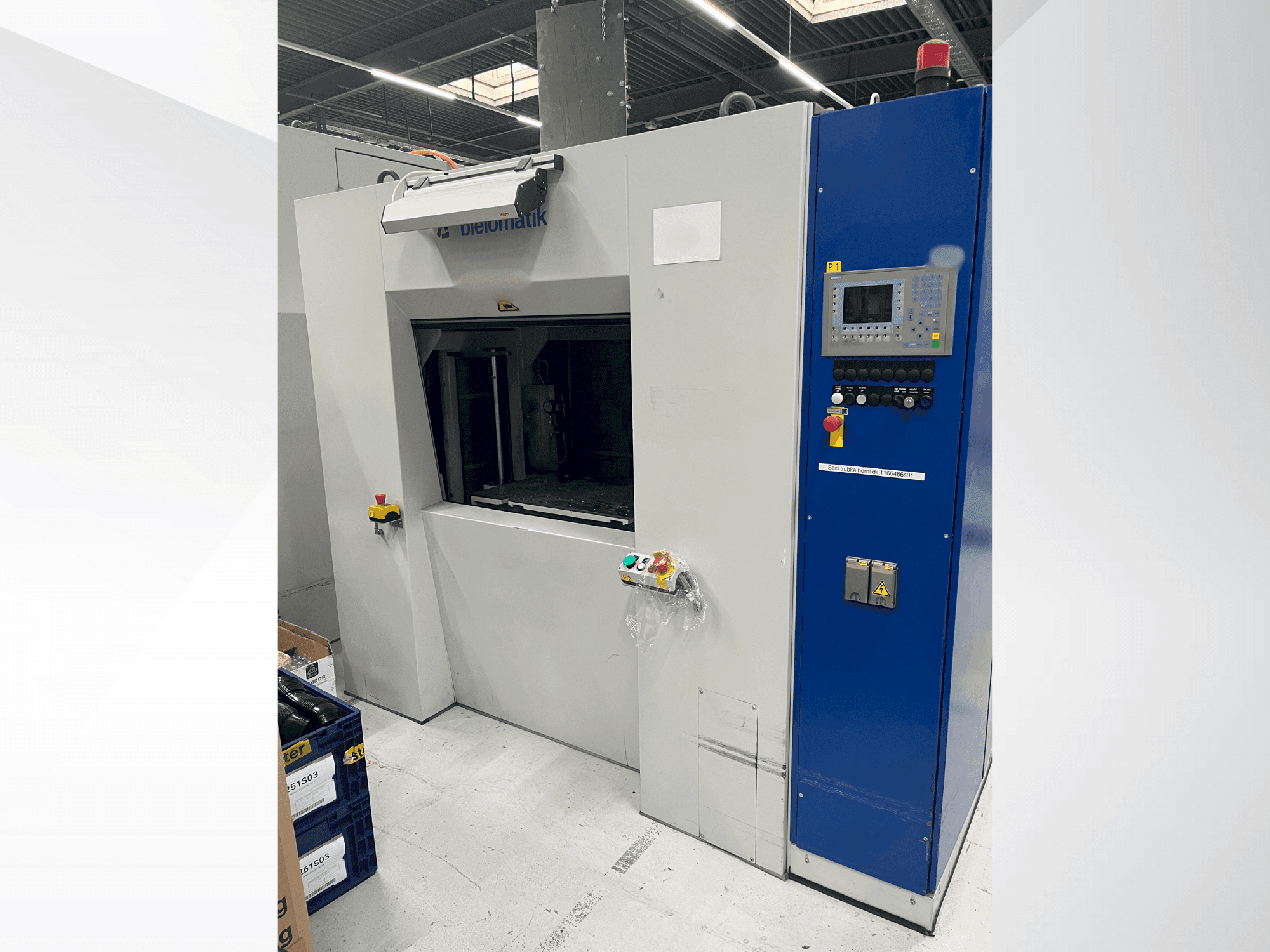 Prikaz stroja bielomatik K3212 sprijeda