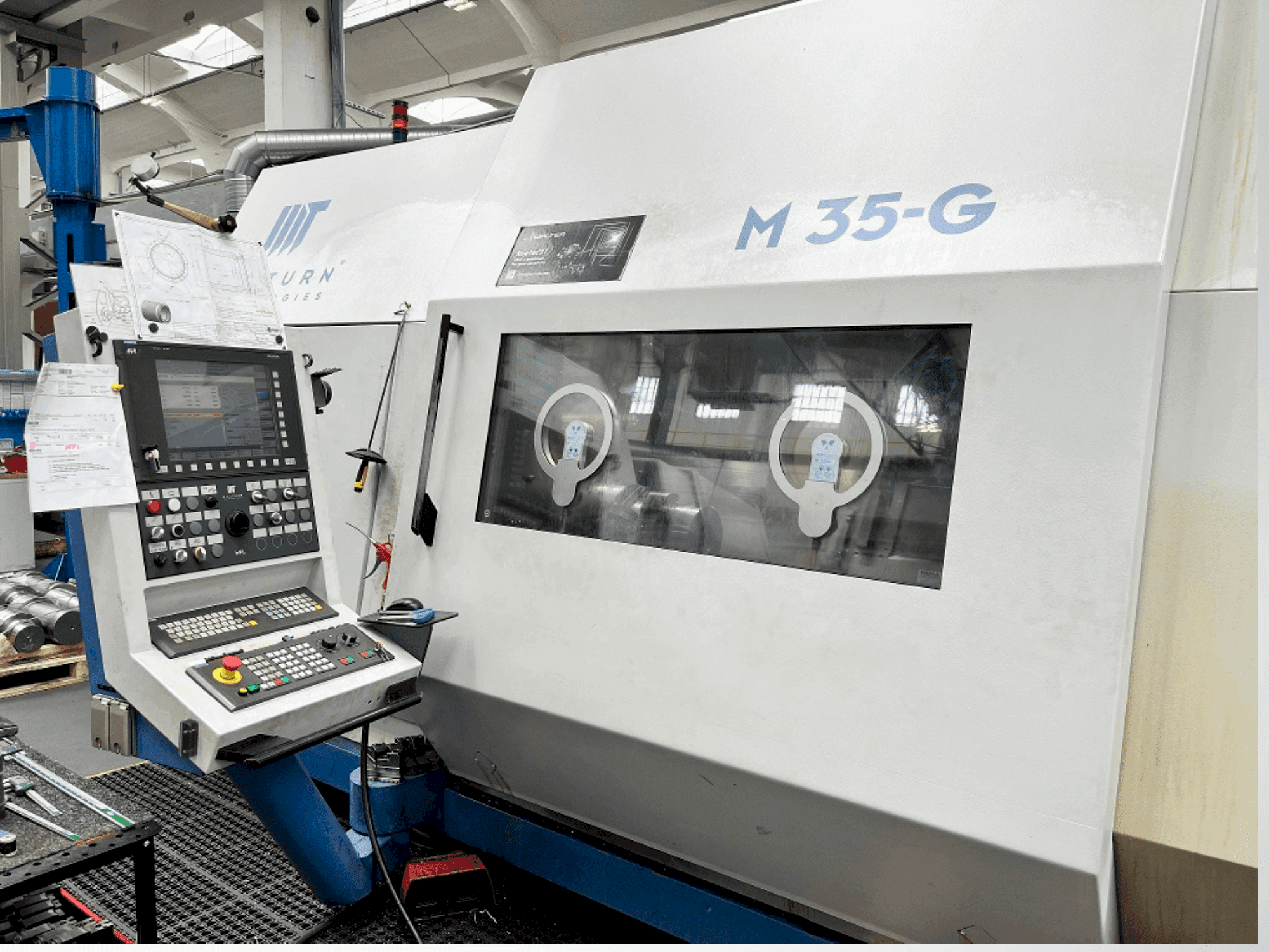 Prikaz stroja WFL Millturn M 35-G sprijeda