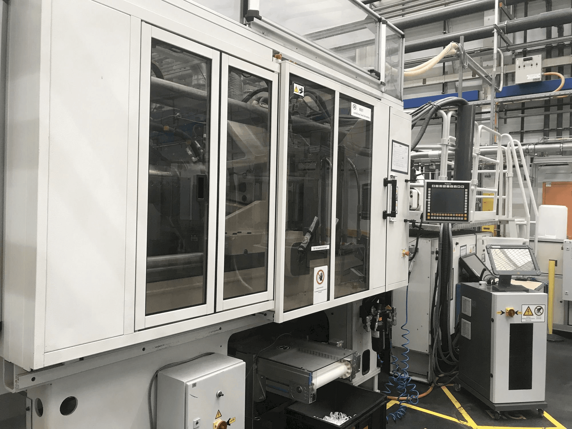 Prikaz stroja Husky H300 RS 45/38 sprijeda