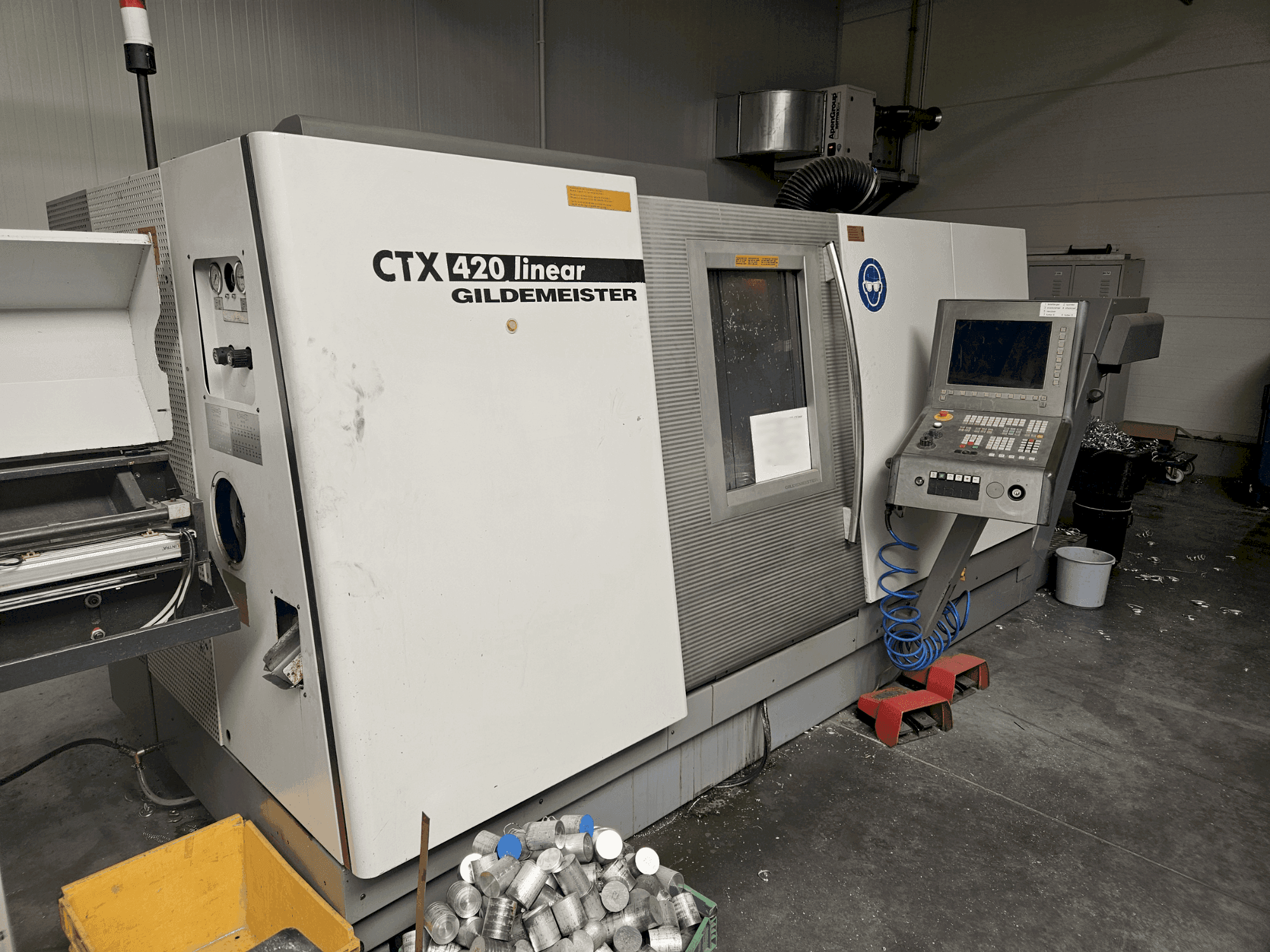 Prikaz stroja Gildemeister CTX 420 Linear sprijeda