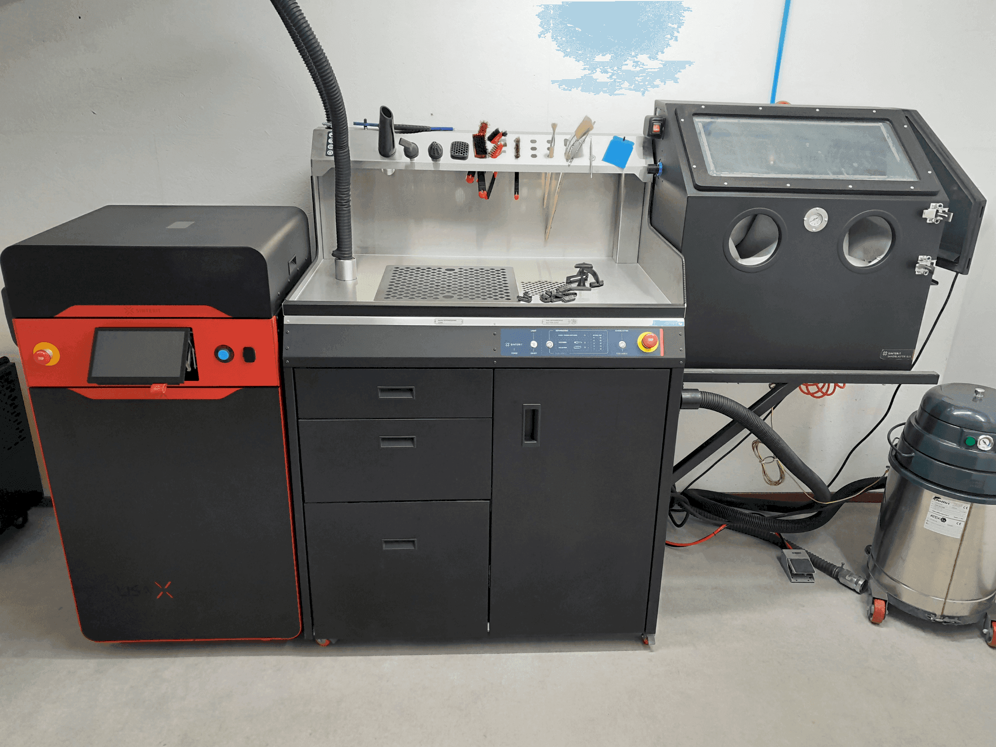 Prikaz stroja SINTERIT lisa x sprijeda