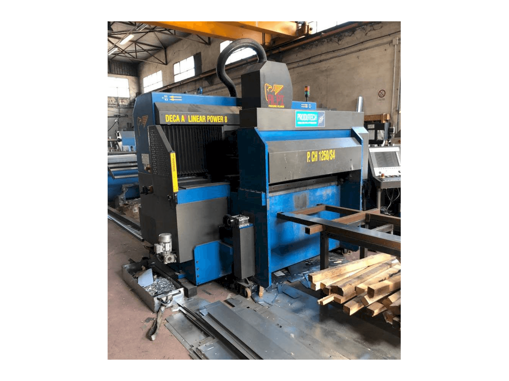 Prikaz stroja PRODUTEC ALPI DECA A2 sprijeda