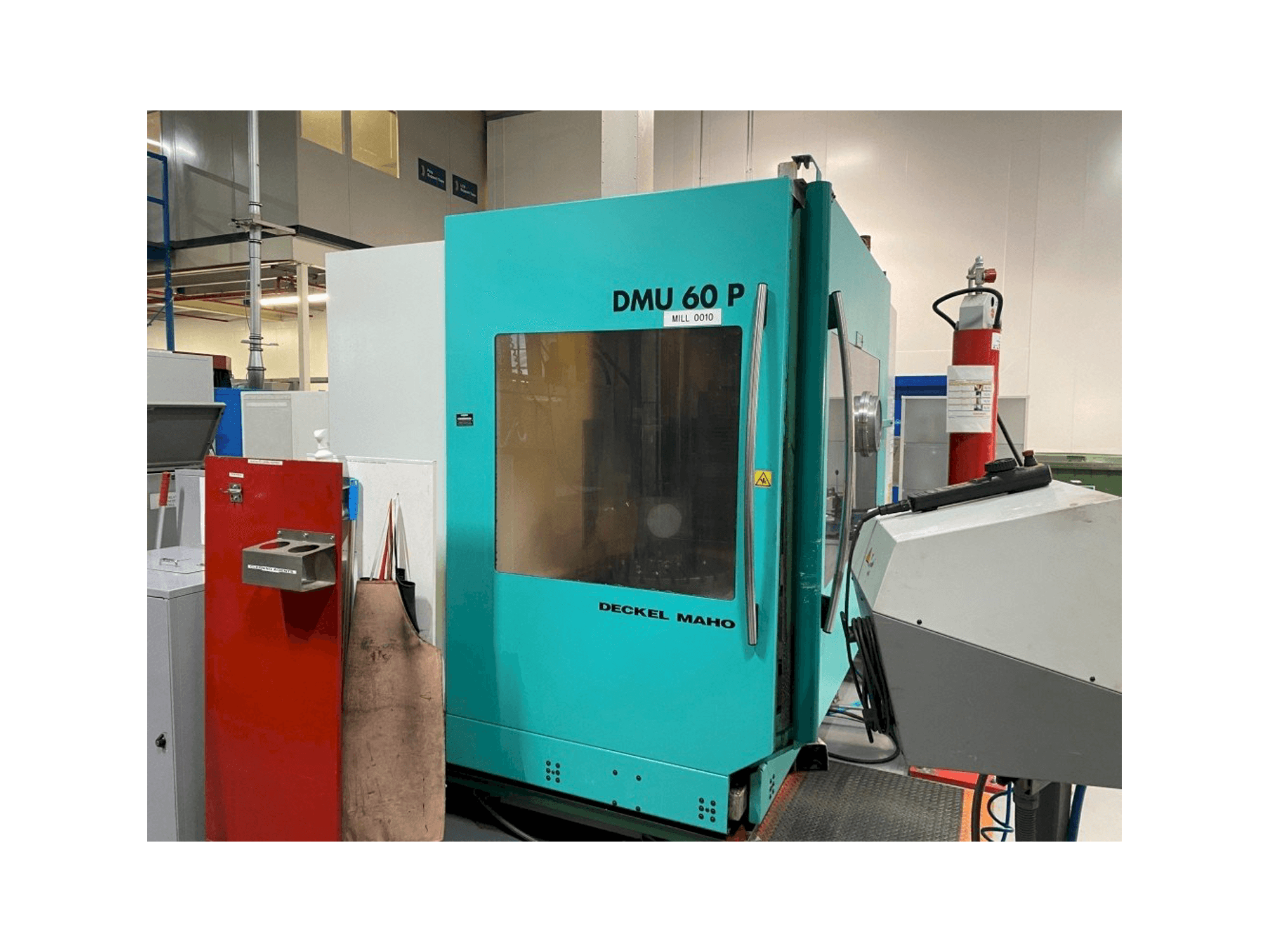 Prikaz stroja DECKEL MAHO DMU 60P sprijeda
